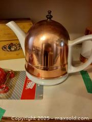 MaxSold Auction: Genin Srudeau Copper Sleeve Teapot & more - London (Ontario, Canada) PARTNER MANAGED Estate Sale Online Auction - Alayne Crescent