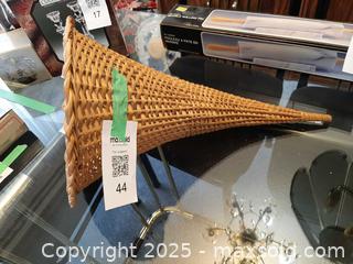 MaxSold Auction: Large rattan horn of plenty cornucopia - London (Ontario, Canada) PARTNER MANAGED Estate Sale Online Auction - Alayne Crescent