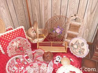 MaxSold Auction: Large Wicker & Lace Assortment  - London (Ontario, Canada) PARTNER MANAGED Estate Sale Online Auction - Alayne Crescent