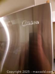 MaxSold Auction: Midea stainless steel top-freezer refrigerator - London (Ontario, Canada) PARTNER MANAGED Estate Sale Online Auction - Alayne Crescent