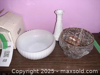 MaxSold Auction: Milk Glass & Princess House 24% Lead Crystal - London (Ontario, Canada) PARTNER MANAGED Estate Sale Online Auction - Alayne Crescent