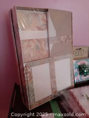 MaxSold Auction: *NEW* Collection of holiday-themed decorative and gift wrapping items - London (Ontario, Canada) PARTNER MANAGED Estate Sale Online Auction - Alayne Crescent