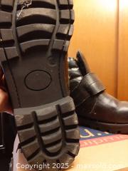 MaxSold Auction: *NEW* Men's size 9/10 sandals & boots - London (Ontario, Canada) PARTNER MANAGED Estate Sale Online Auction - Alayne Crescent