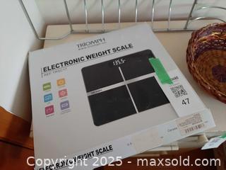 MaxSold Auction: *NEW* Triomph Electronic Weight Scale & more - London (Ontario, Canada) PARTNER MANAGED Estate Sale Online Auction - Alayne Crescent