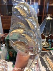 MaxSold Auction: *NEW* Vintage gold metal leaf wall plaque set of 2 - London (Ontario, Canada) PARTNER MANAGED Estate Sale Online Auction - Alayne Crescent