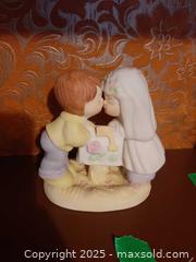 MaxSold Auction: Precious Moments figurines - London (Ontario, Canada) PARTNER MANAGED Estate Sale Online Auction - Alayne Crescent