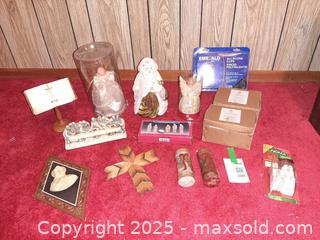 MaxSold Auction: Religious Christmas Lot - London (Ontario, Canada) PARTNER MANAGED Estate Sale Online Auction - Alayne Crescent