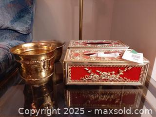 MaxSold Auction: Two Hollywood Regency tissue box holders & two brass planters - London (Ontario, Canada) PARTNER MANAGED Estate Sale Online Auction - Alayne Crescent