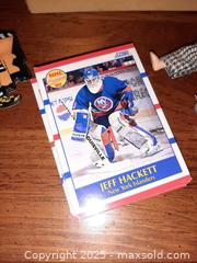 MaxSold Auction: Variety of Collectibles  - London (Ontario, Canada) PARTNER MANAGED Estate Sale Online Auction - Alayne Crescent