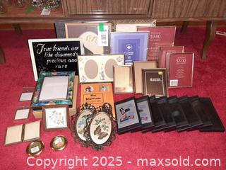 MaxSold Auction: Variety of picture and photo frames - London (Ontario, Canada) PARTNER MANAGED Estate Sale Online Auction - Alayne Crescent