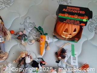 MaxSold Auction: Various Halloween Decorations - London (Ontario, Canada) PARTNER MANAGED Estate Sale Online Auction - Alayne Crescent