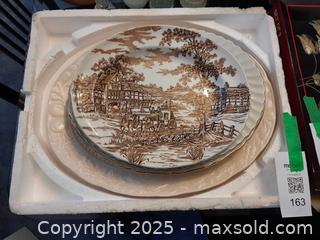 MaxSold Auction: Vintage ceramic serveware platters - London (Ontario, Canada) PARTNER MANAGED Estate Sale Online Auction - Alayne Crescent