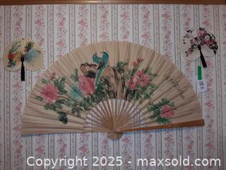 MaxSold Auction: Vintage hand-painted Asian folding wall fansVintage hand-painted Asian folding wall fans - London (Ontario, Canada) PARTNER MANAGED Estate Sale Online Auction - Alayne Crescent