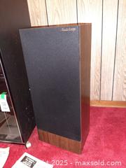 MaxSold Auction: Vintage home stereo system - London (Ontario, Canada) PARTNER MANAGED Estate Sale Online Auction - Alayne Crescent