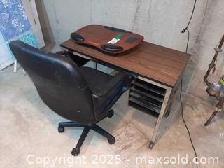 MaxSold Auction: Vintage metal and wood grain desk with a black rolling office chair - London (Ontario, Canada) PARTNER MANAGED Estate Sale Online Auction - Alayne Crescent