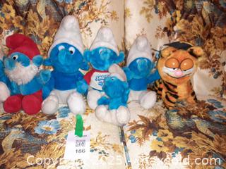 MaxSold Auction: Vintage Smurf & Garfield Plush Lot - London (Ontario, Canada) PARTNER MANAGED Estate Sale Online Auction - Alayne Crescent