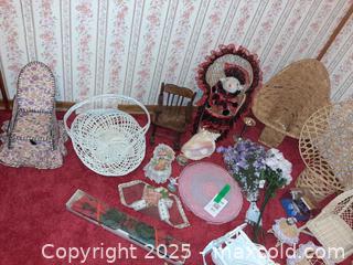 MaxSold Auction: Wicker Galore - London (Ontario, Canada) PARTNER MANAGED Estate Sale Online Auction - Alayne Crescent