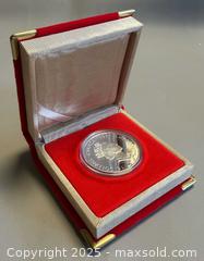 MaxSold Auction: 1999 Lunar Royal Canadian Mint $15 Year 0f The Rabbit STERLING SILVER Coin in Original Case - Toronto (Ontario, Canada) PARTNER MANAGED Reseller Online Auction - Queen Street West