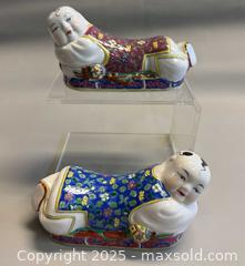 MaxSold Auction: (2) Old Asian Hand-Painted Ceramic Porcelain Pillow / Headrest Figurines - Toronto (Ontario, Canada) PARTNER MANAGED Reseller Online Auction - Queen Street West
