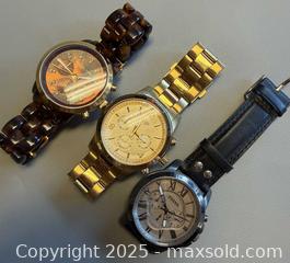 MaxSold Auction: (3) Pre-Owned Watches (Michael Kors, Fossil & Guess) in Working Condition   - Toronto (Ontario, Canada) PARTNER MANAGED Reseller Online Auction - Queen Street West
