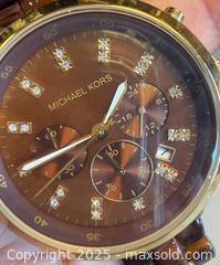 MaxSold Auction: (3) Pre-Owned Watches (Michael Kors, Fossil & Guess) in Working Condition   - Toronto (Ontario, Canada) PARTNER MANAGED Reseller Online Auction - Queen Street West