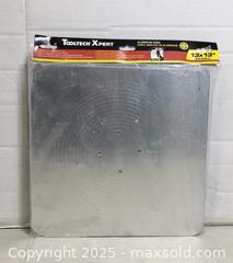 MaxSold Auction: Tooltech Xpert 13x13" Aluminium Hawk - Brampton (Ontario, Canada) SELLER MANAGED Commercial Liquidation Online Auction - Strathearn Avenue