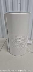 MaxSold Auction: floia Small White Tabletop Air Purifier - Markham (Ontario, Canada) PARTNER MANAGED Downsizing Online Auction - Mccowan Road (STORAGE)