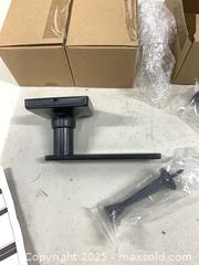 MaxSold Auction: Lot of 4 Matte Black Left/Right Lever Door Handles - Markham (Ontario, Canada) PARTNER MANAGED Downsizing Online Auction - Mccowan Road (STORAGE)