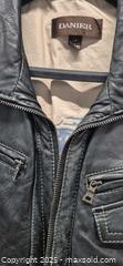 MaxSold Auction: Men's Danier Large Genuine Leather Jacket — Black / Very Dark Grey - Markham (Ontario, Canada) PARTNER MANAGED Downsizing Online Auction - Mccowan Road (STORAGE)