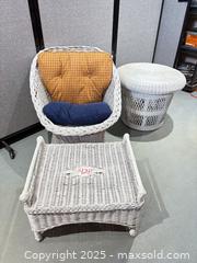 MaxSold Auction: 3-Piece White Wicker Seating Set with Round Side Table - Warwick (Rhode Island, USA) SELLER MANAGED Reseller Online Auction - Warwick Avenue