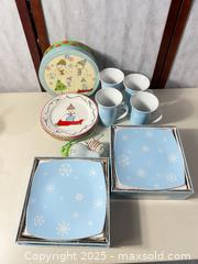 MaxSold Auction: Assorted Christmas Plates & Mugs Lot (Snowman & Snowflake) - Warwick (Rhode Island, USA) SELLER MANAGED Reseller Online Auction - Warwick Avenue