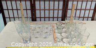 MaxSold Auction: Assorted Clear Glass Drinkware - 22 Pieces - Warwick (Rhode Island, USA) SELLER MANAGED Reseller Online Auction - Warwick Avenue