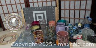 MaxSold Auction: Assorted Glass & Ceramic Home Decor Lot, 20–30 Pieces - Warwick (Rhode Island, USA) SELLER MANAGED Reseller Online Auction - Warwick Avenue