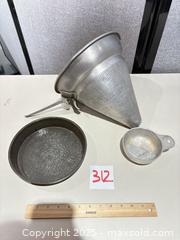 MaxSold Auction: Bake King Aluminum Kitchenware Set: Cone Strainer, Pan, Scoop - Warwick (Rhode Island, USA) SELLER MANAGED Reseller Online Auction - Warwick Avenue