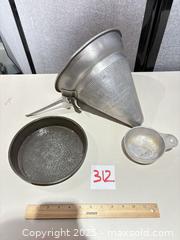 MaxSold Auction: Bake King Aluminum Kitchenware Set: Cone Strainer, Pan, Scoop - Warwick (Rhode Island, USA) SELLER MANAGED Reseller Online Auction - Warwick Avenue