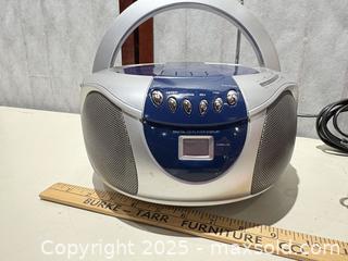 MaxSold Auction: Emerson CD Boombox & Panasonic Portable AM/FM Radio (Lot of 2) - Warwick (Rhode Island, USA) SELLER MANAGED Reseller Online Auction - Warwick Avenue