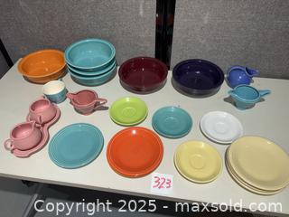 MaxSold Auction: Fiesta Fiestaware Mixed Ceramic Dinnerware Lot (Approx. 20+ pcs) - Warwick (Rhode Island, USA) SELLER MANAGED Reseller Online Auction - Warwick Avenue