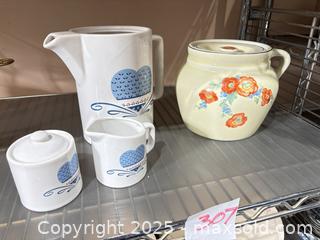 MaxSold Auction: Hall Pottery Orange Poppy Bean Pot,  - Warwick (Rhode Island, USA) SELLER MANAGED Reseller Online Auction - Warwick Avenue