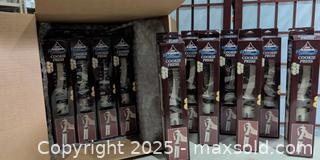 MaxSold Auction: HERSHEY'S KISSES Branded Cookie Press (Cream/White) - Warwick (Rhode Island, USA) SELLER MANAGED Reseller Online Auction - Warwick Avenue