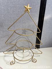 MaxSold Auction: Holiday Tableware & Tabletop Decor Lot, Snowman Theme - Warwick (Rhode Island, USA) SELLER MANAGED Reseller Online Auction - Warwick Avenue