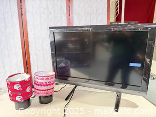 MaxSold Auction: Insignia 32" LED Flat-Screen TV with Stand - Warwick (Rhode Island, USA) SELLER MANAGED Reseller Online Auction - Warwick Avenue