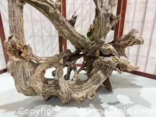 MaxSold Auction: Large Natural Driftwood Root Sculpture 58.5in x 44in x 17in - Warwick (Rhode Island, USA) SELLER MANAGED Reseller Online Auction - Warwick Avenue