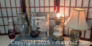 MaxSold Auction: Lot of vintage decorative lamps, glass vases & oil bottle - Warwick (Rhode Island, USA) SELLER MANAGED Reseller Online Auction - Warwick Avenue