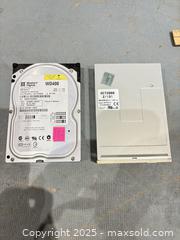 MaxSold Auction: Lot Used Computer, Server & Telecom Circuit Boards - Warwick (Rhode Island, USA) SELLER MANAGED Reseller Online Auction - Warwick Avenue