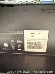 MaxSold Auction: Magnavox 26-inch TV Model 26MF337B - Warwick (Rhode Island, USA) SELLER MANAGED Reseller Online Auction - Warwick Avenue