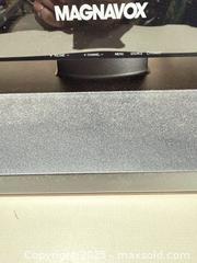 MaxSold Auction: Magnavox 32-inch TV 32MF301B/F7 (2012) - Warwick (Rhode Island, USA) SELLER MANAGED Reseller Online Auction - Warwick Avenue