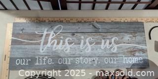 MaxSold Auction: Mixed home decor lot - signs, clocks, pots, metal wall pigs - Warwick (Rhode Island, USA) SELLER MANAGED Reseller Online Auction - Warwick Avenue