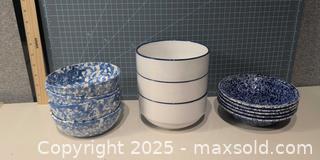 MaxSold Auction: Mixed Lot of 12 Glazed Ceramic Bowls, Large (5.5-6 in) - Warwick (Rhode Island, USA) SELLER MANAGED Reseller Online Auction - Warwick Avenue