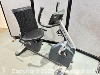 MaxSold Auction: NordicTrack SL728 Recumbent Exercise Bike - Warwick (Rhode Island, USA) SELLER MANAGED Reseller Online Auction - Warwick Avenue