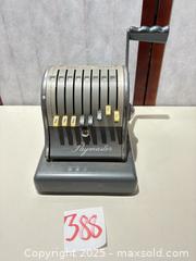 MaxSold Auction: Paymaster Series S-600 8-Column Mechanical Adding Machine - Warwick (Rhode Island, USA) SELLER MANAGED Reseller Online Auction - Warwick Avenue